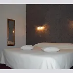 Restaurant Du Chateau De La Tour Hotel Beguey
