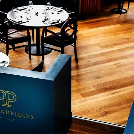 Hotel Restaurant Du Chateau De La Tour