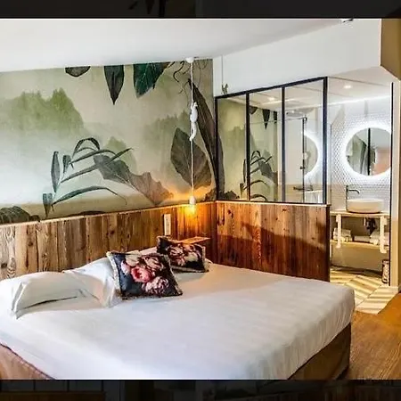 Szálloda Restaurant Du Chateau De La Tour 3*