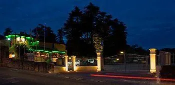 Restaurant Du Chateau De La Tour Hotel 3*