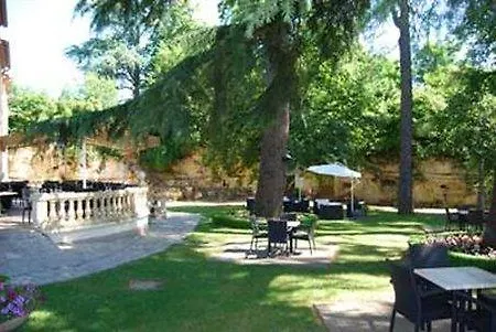 Restaurant Du Chateau De La Tour Hotel Beguey