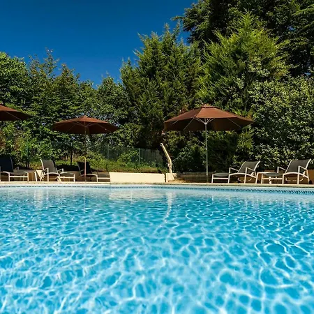 Restaurant Du Chateau De La Tour Hotel 3*