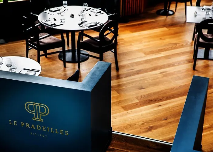 Hotel Restaurant Du Chateau De La Tour