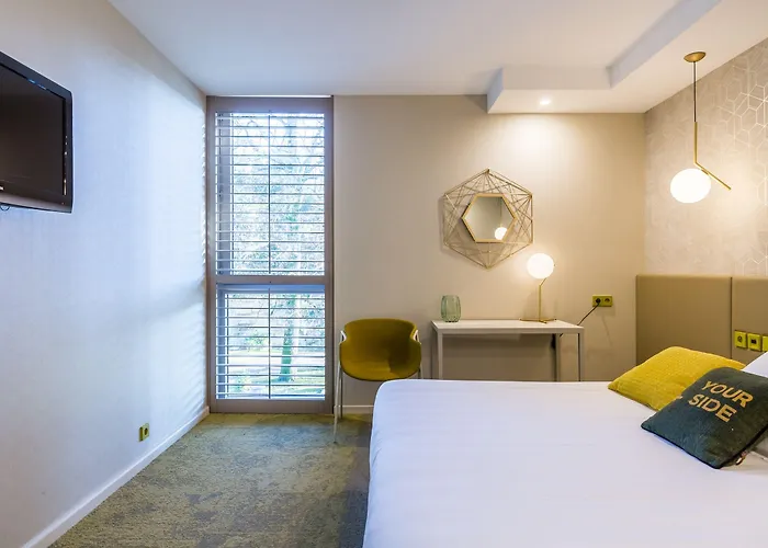 Restaurant Du Chateau De La Tour 3*