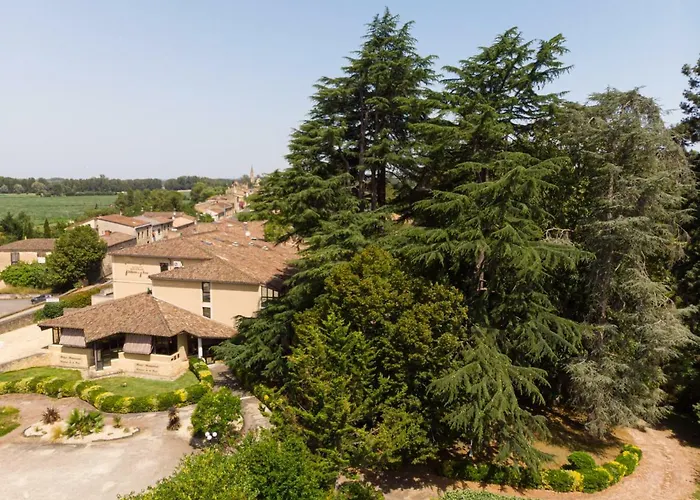 Restaurant Du Chateau De La Tour Hotel